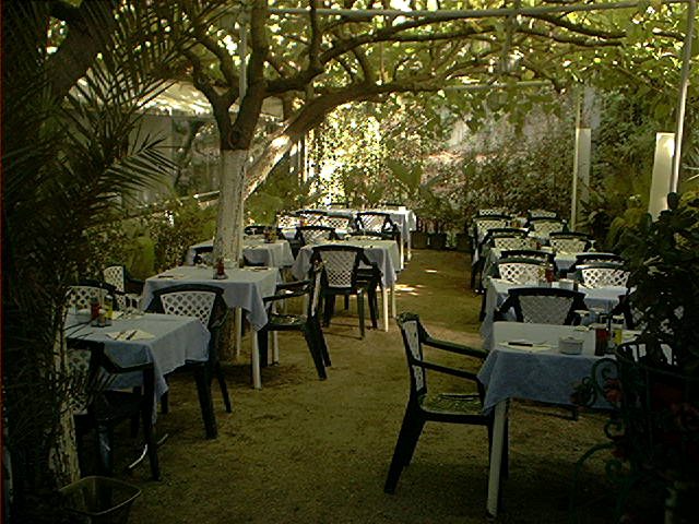 Interior del Meson Gallego